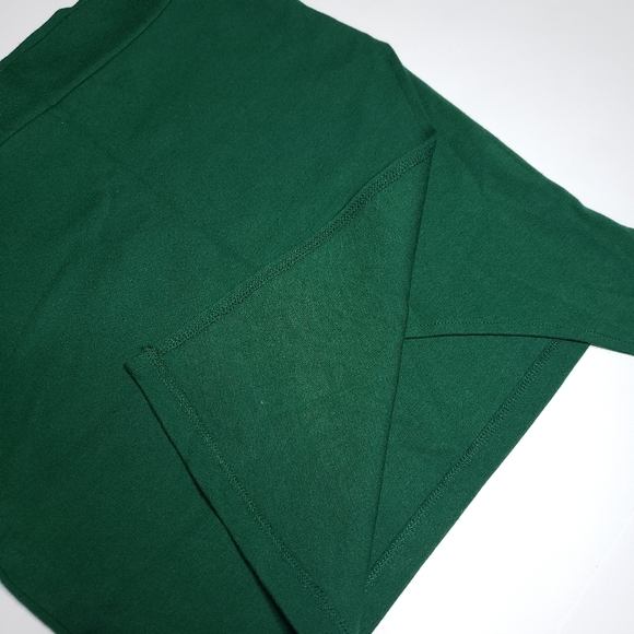 Green Skirt - Picture 2 of 2